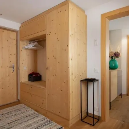 Apartment Stylish In Gstaad Gsteig